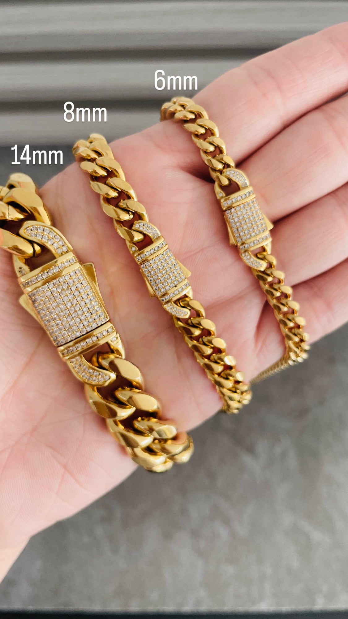 Cubana con Cierre en Zirconia Cúbica - Vanytel