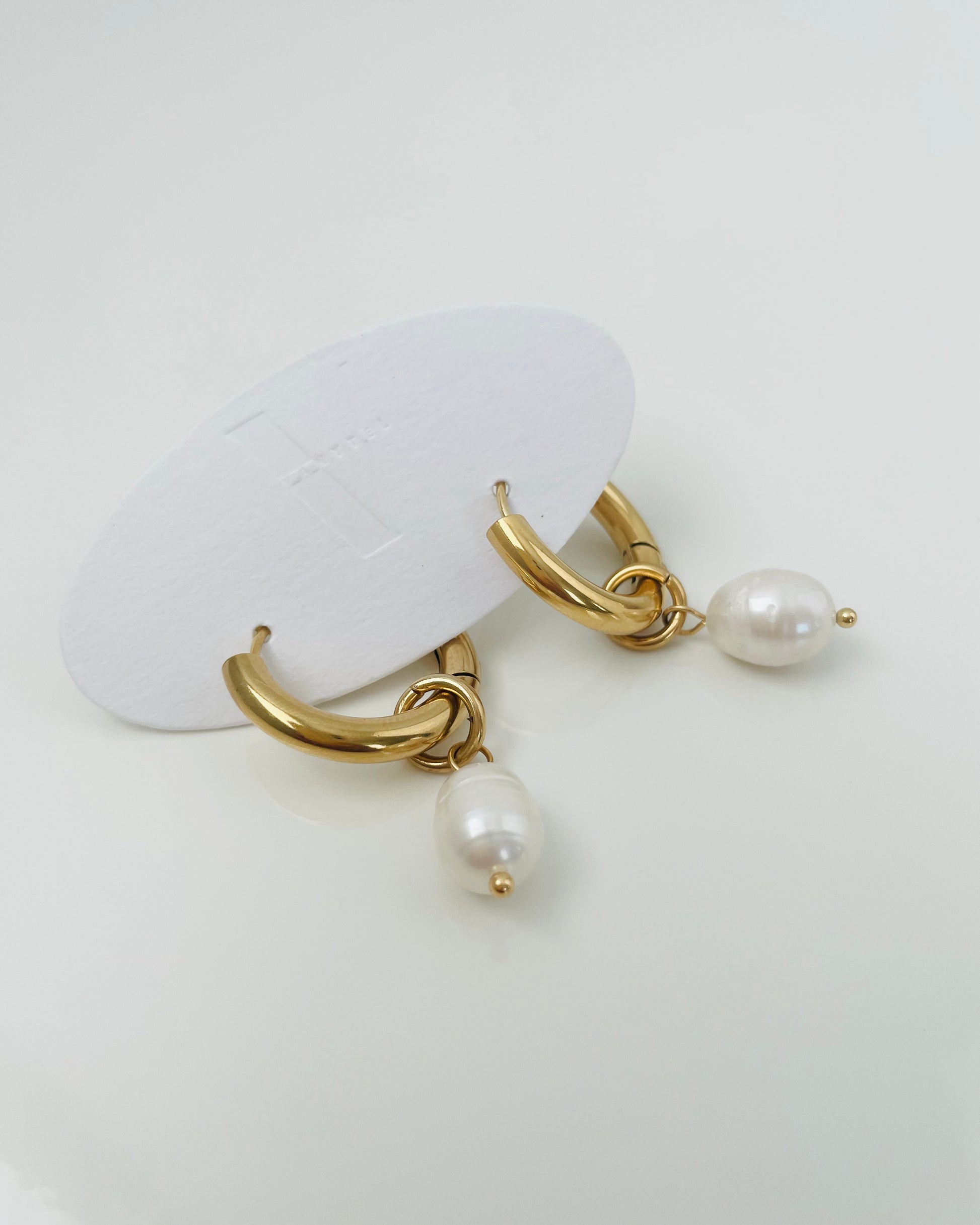 Antonella Pearl Hoops - Vanytel