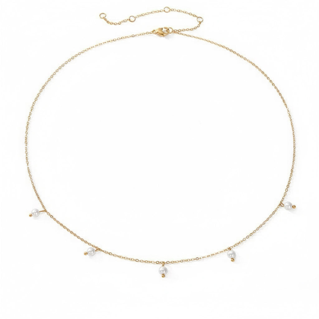 Collar Amanda tipo choker con perlitas en acero inoxidable, fondo blanco, joyería Vanytel.