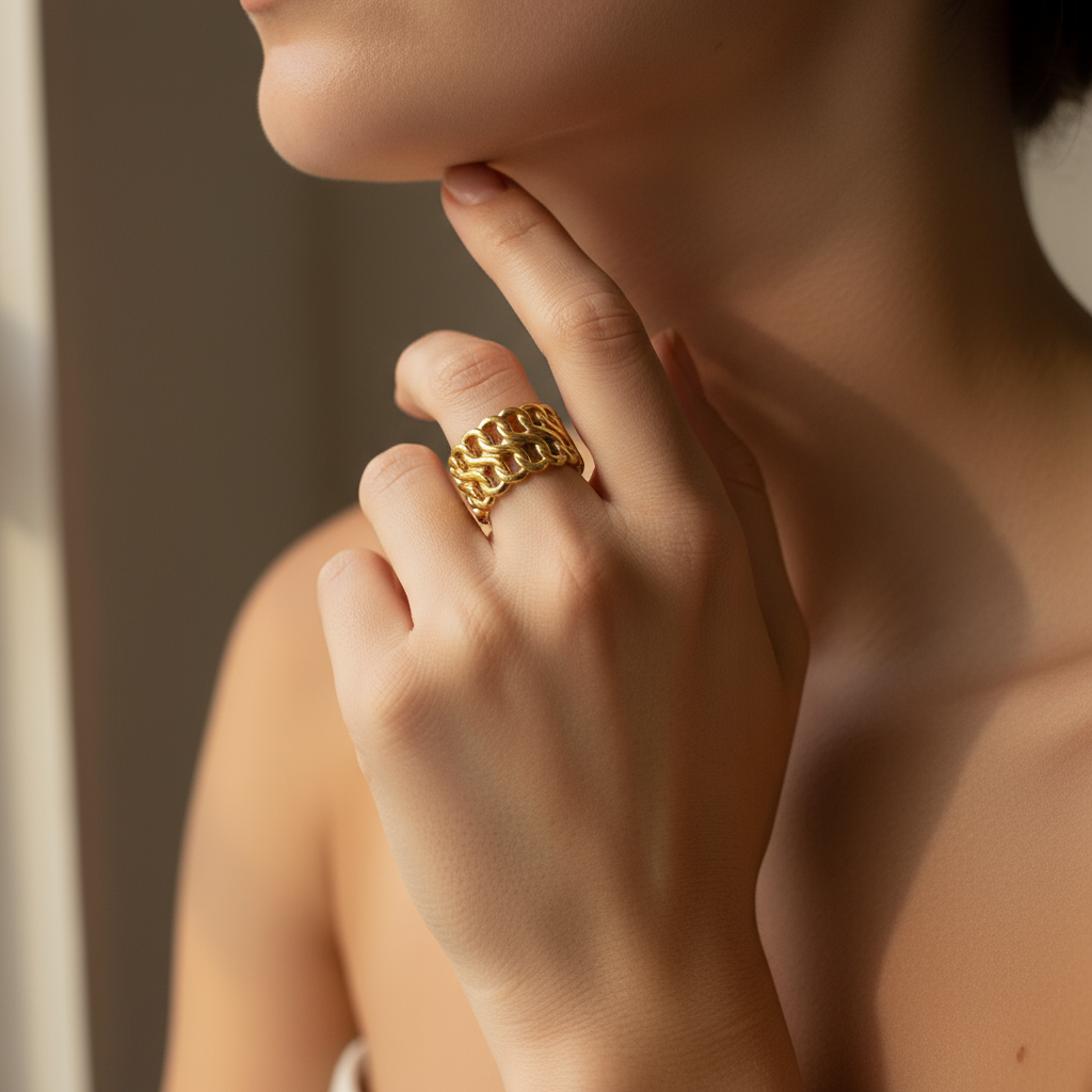 Anillo Merari Ajustable Dorado para Mujer en Acero Inoxidable | Vanytel