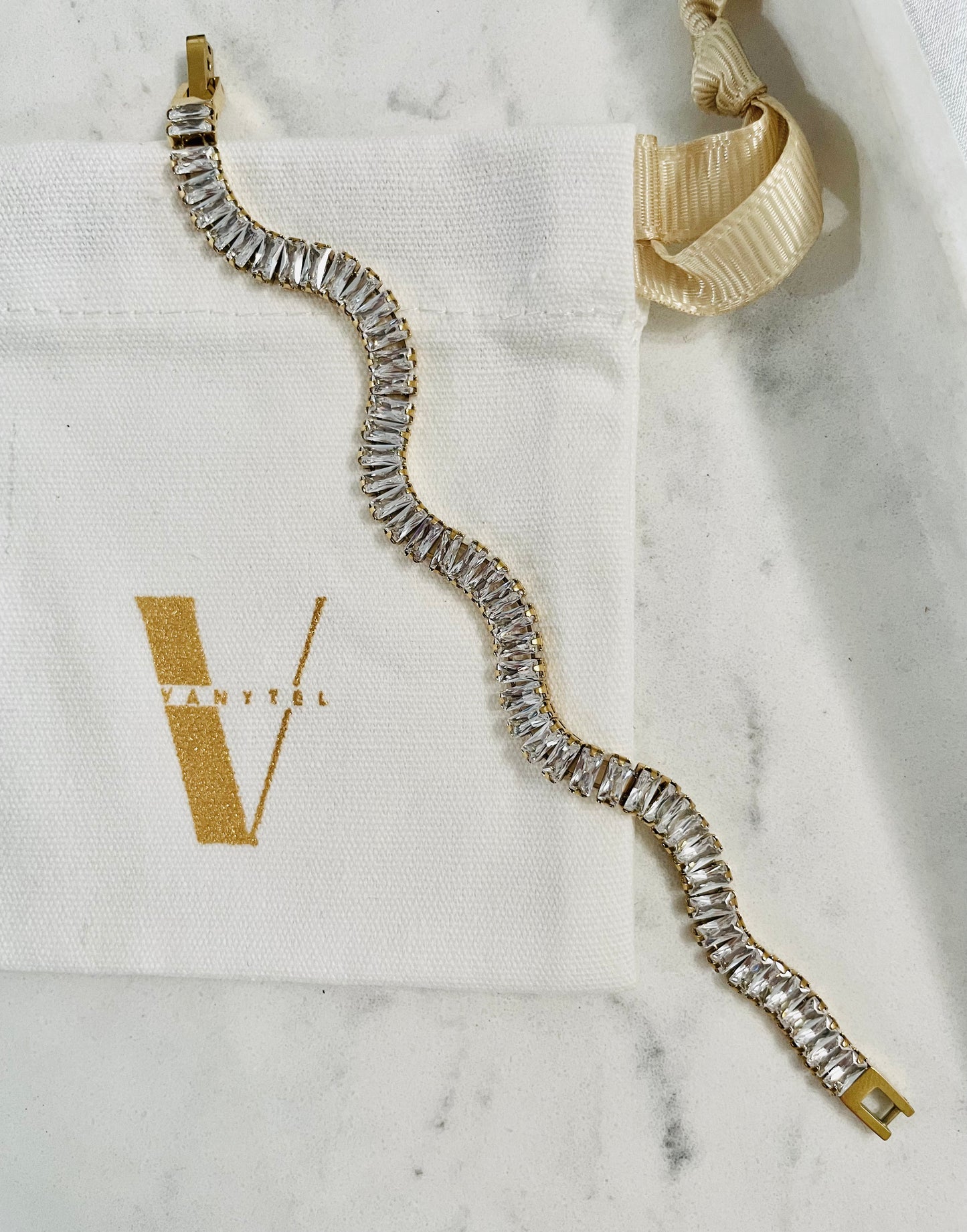 Rihanna Bracelet - Vanytel