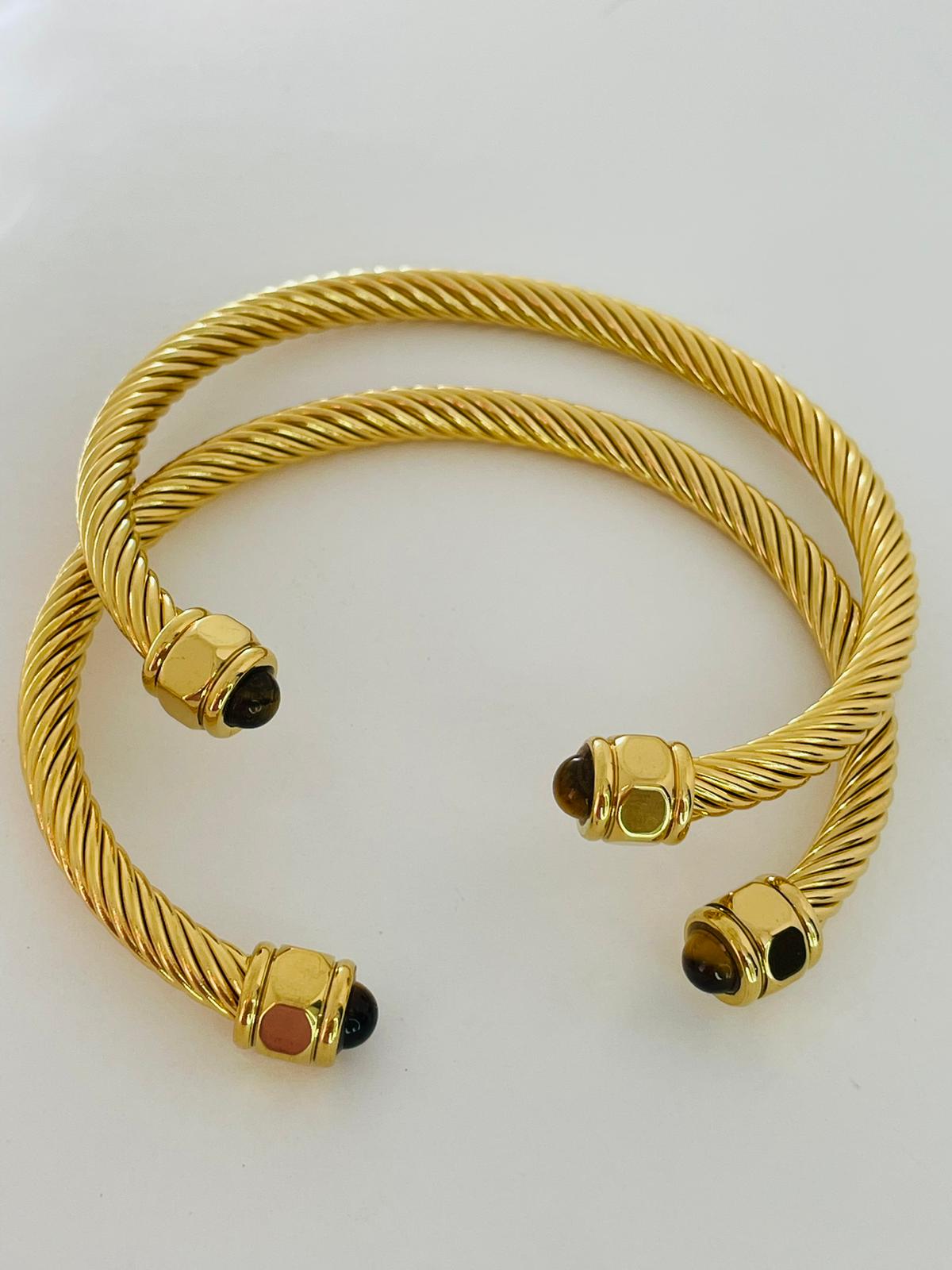 Twisted Pave Bangle (1 piece) - Vanytel