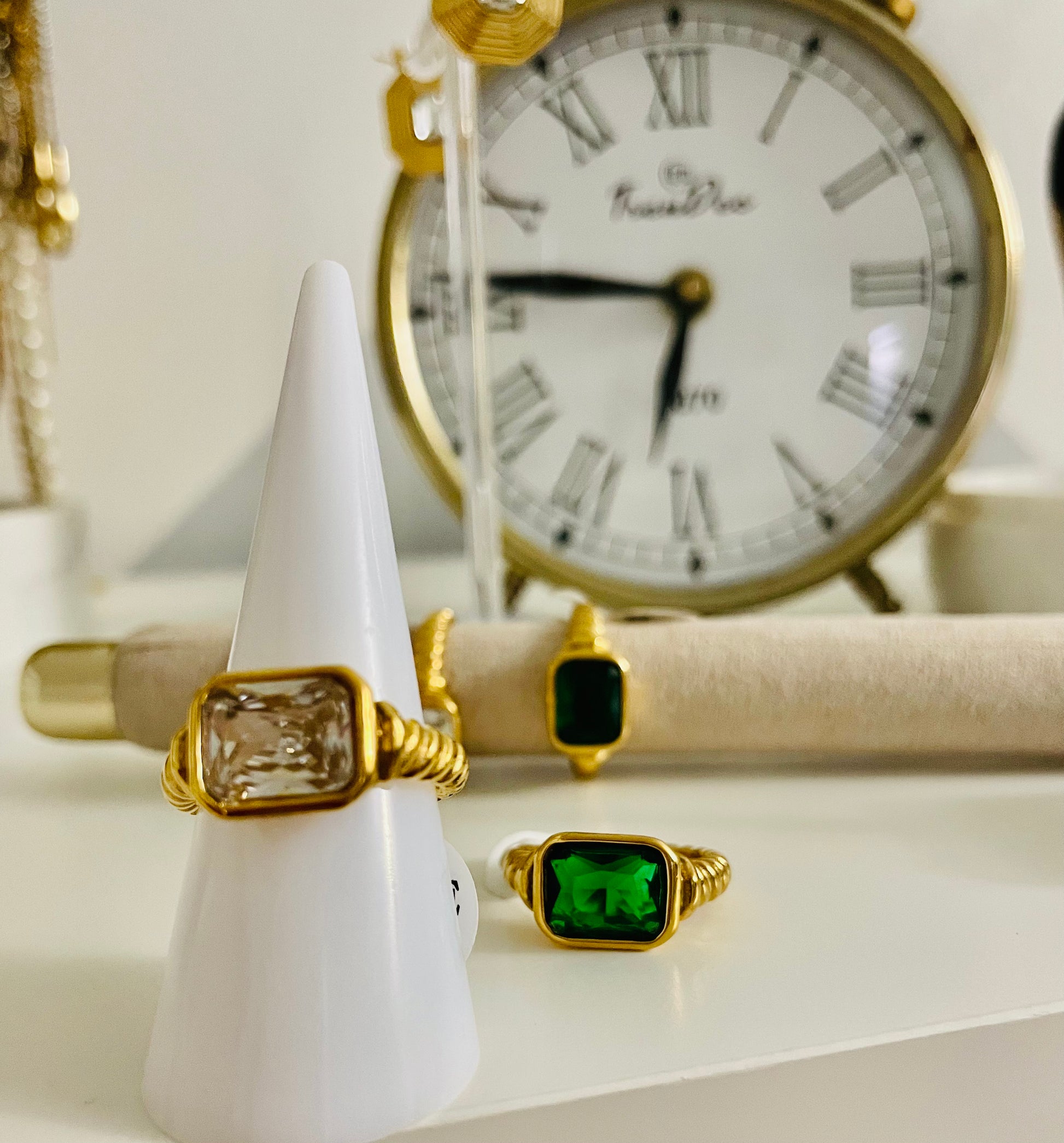 Tanisha Ring - Vanytel