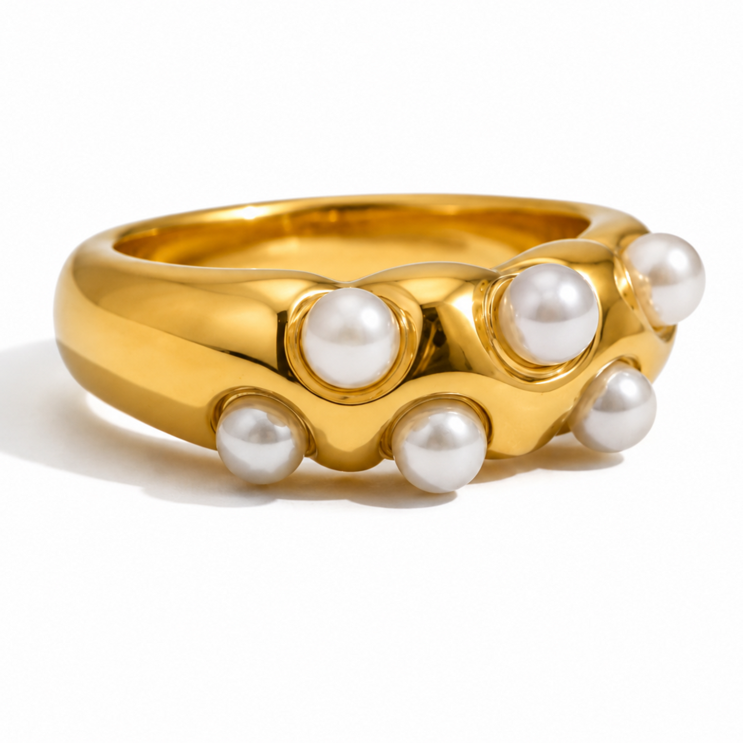 Grecia Ring, Women's Pearl Gold Stainless Steel Ring