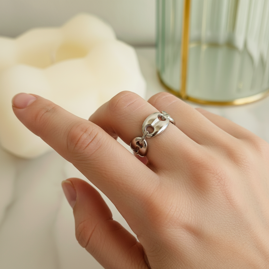 GG Ring in Gold and Silver for Women in Stainless Steel | Vanytel