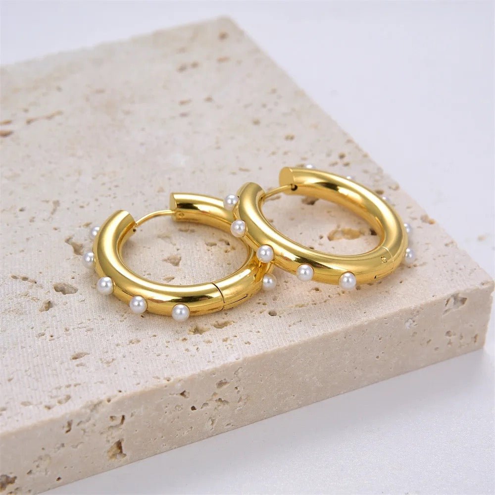Aretes Kamila Dorado con Perlas para Mujer en Acero Inoxidable | Vanytel - VANYTEL - Vanytel
