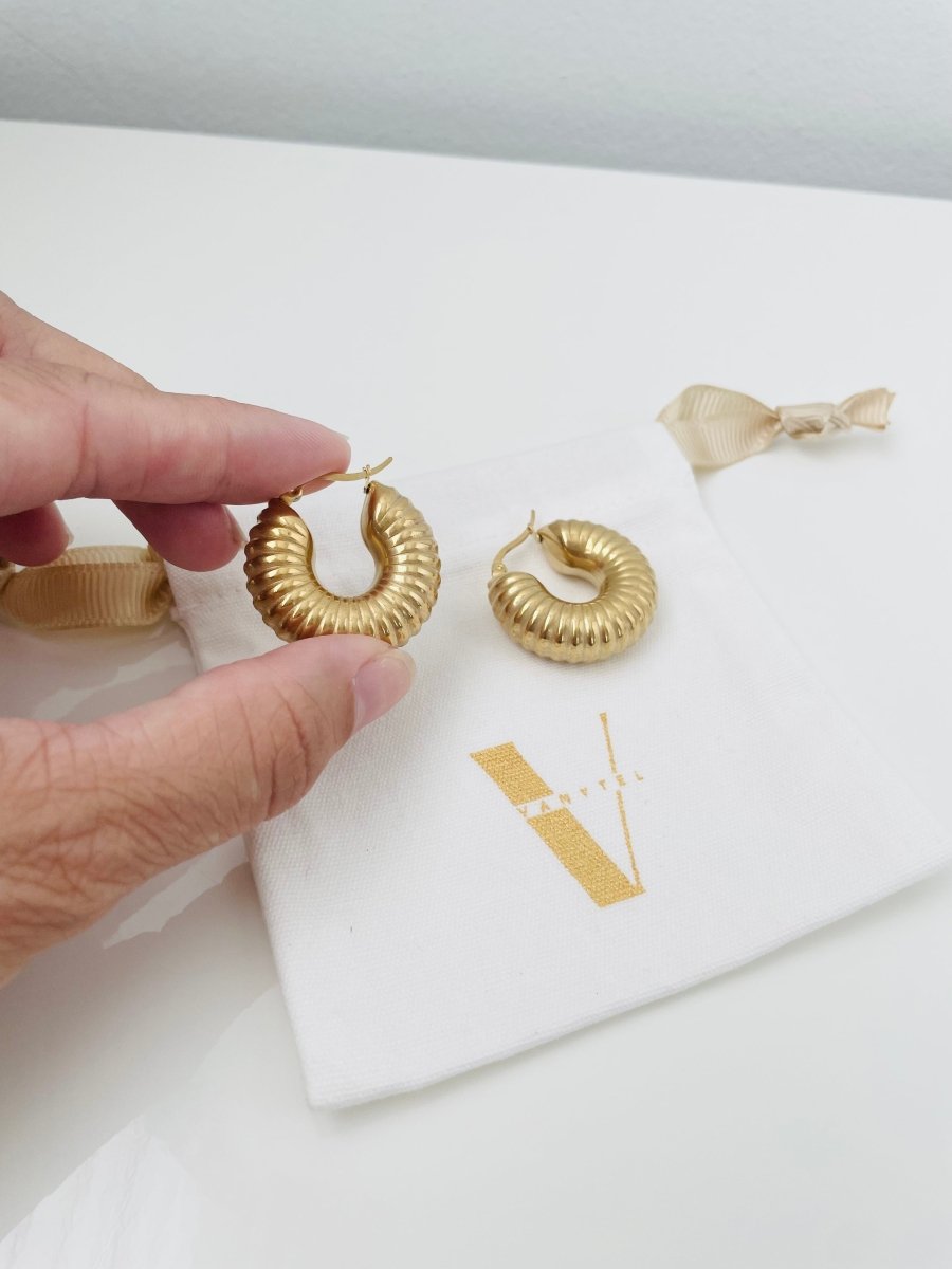 Cairo hoops Earrings - VANYTEL - Vanytel