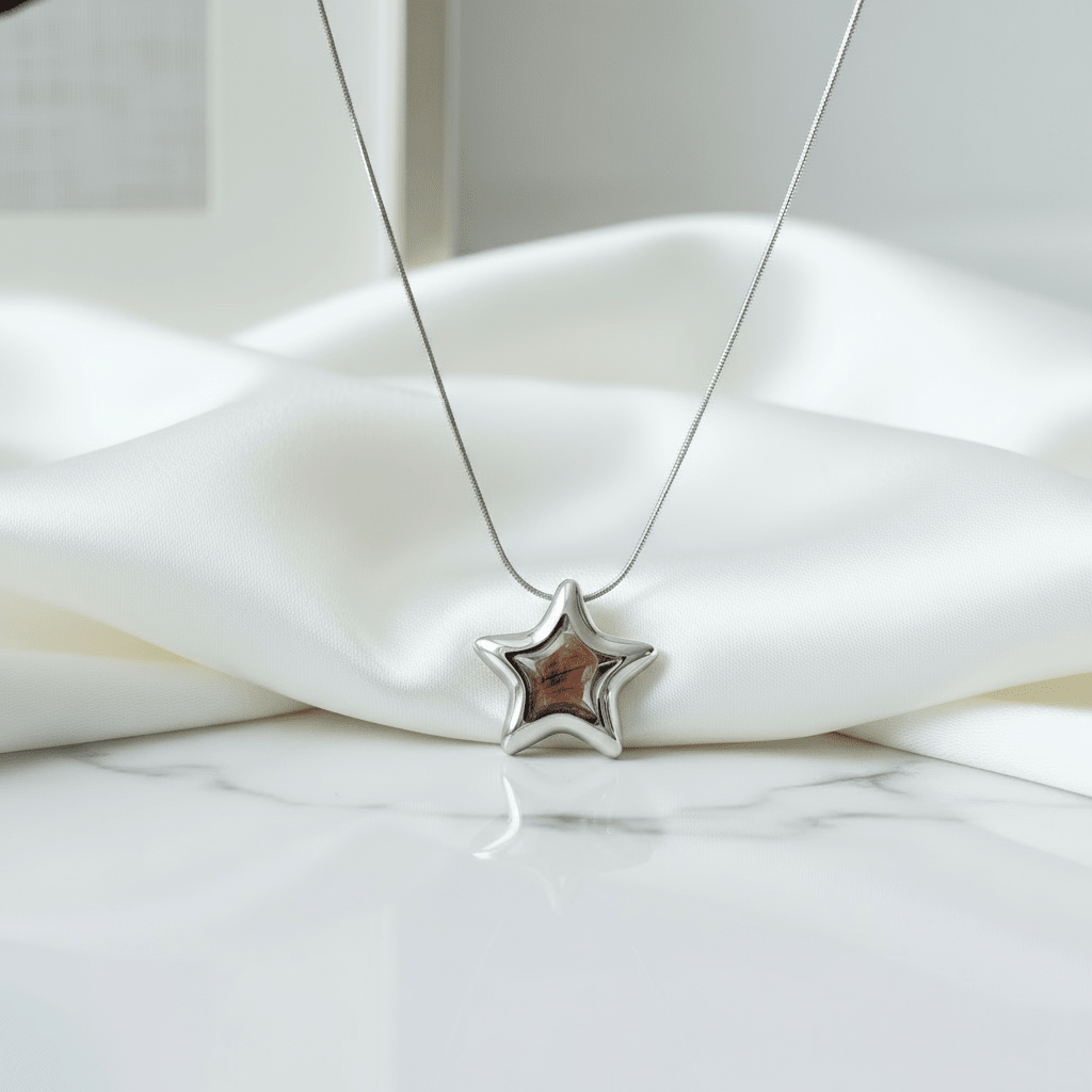 Collar Estrella en Plata para Mujer en Acero Inoxidable | Vanytel - VANYTEL - Vanytel