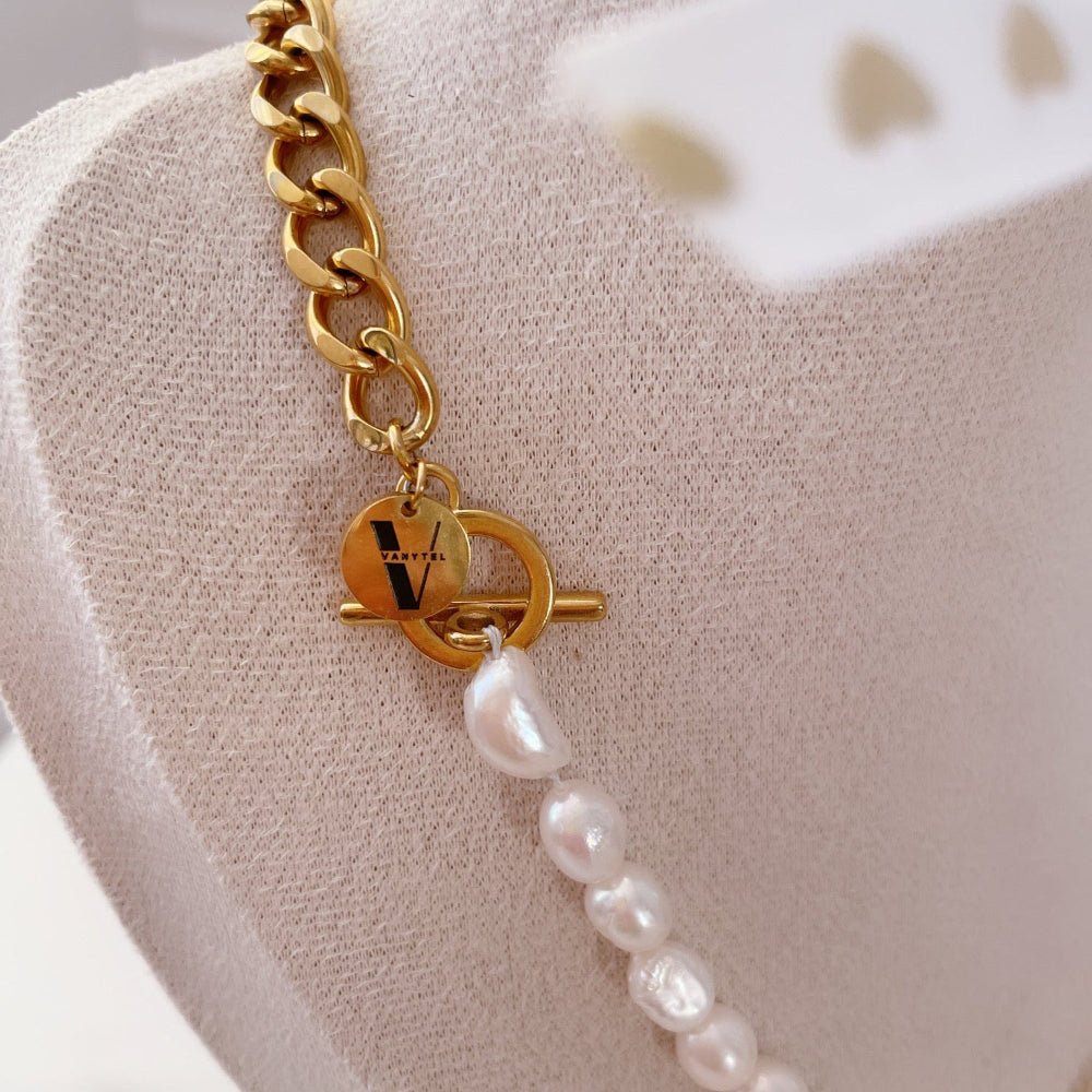 Collar Orly OT de Perla Natural y Cadena Cubana en Acero Inoxidable para Mujer | Vanytel - VANYTEL - Vanytel