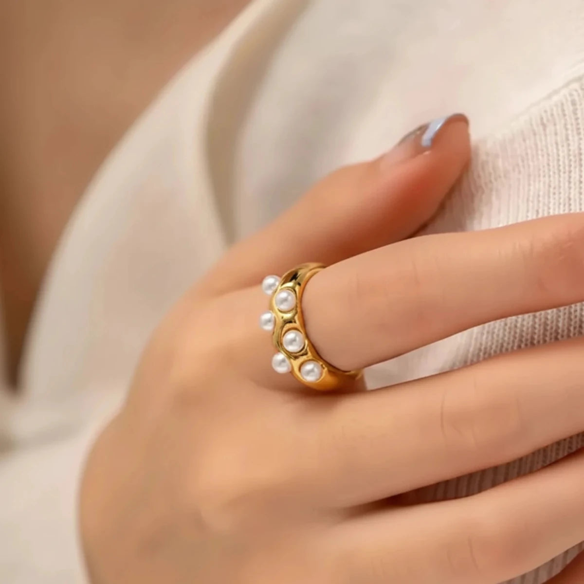 Grecia Ring, Women's Pearl Gold Stainless Steel Ring - VANYTEL - Vanytel