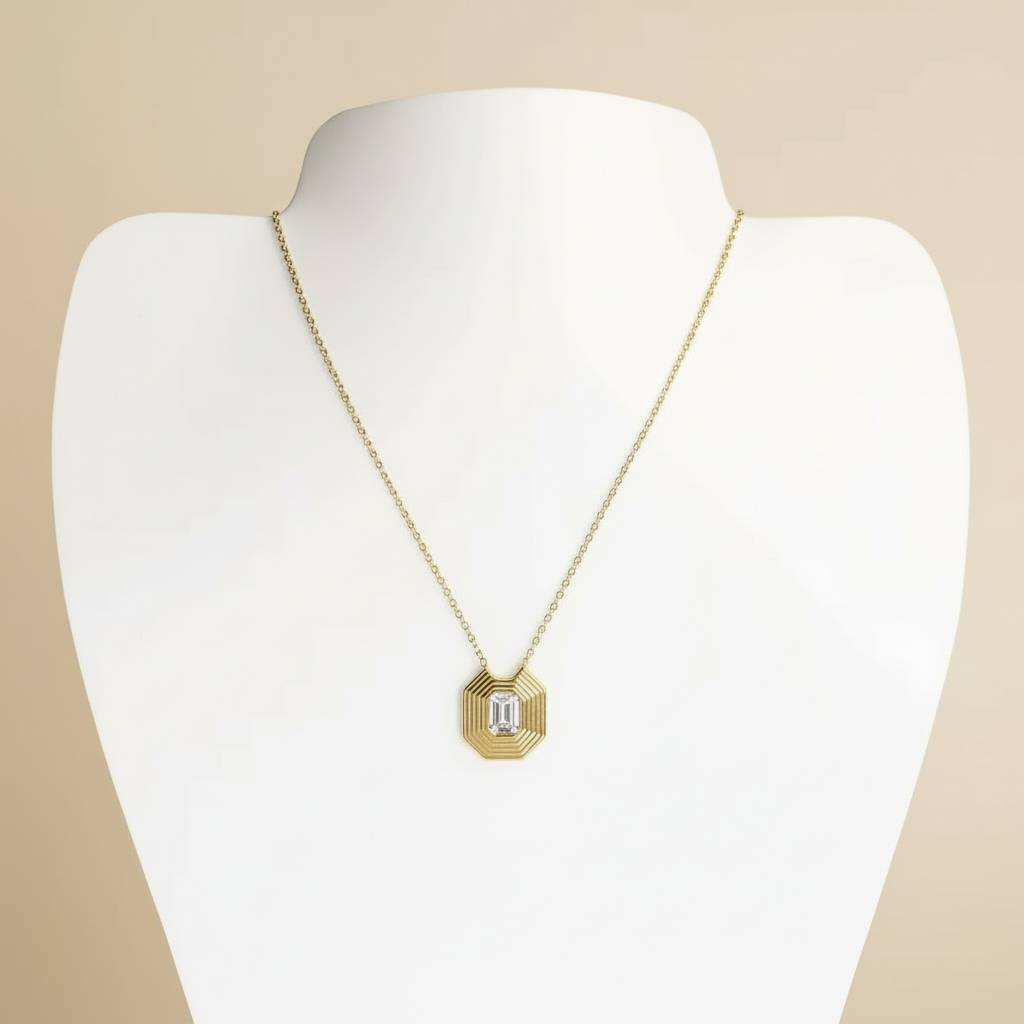 Collar Anne en Dorado con Zirconia en Acero Inoxidable para Mujer | Vanytel