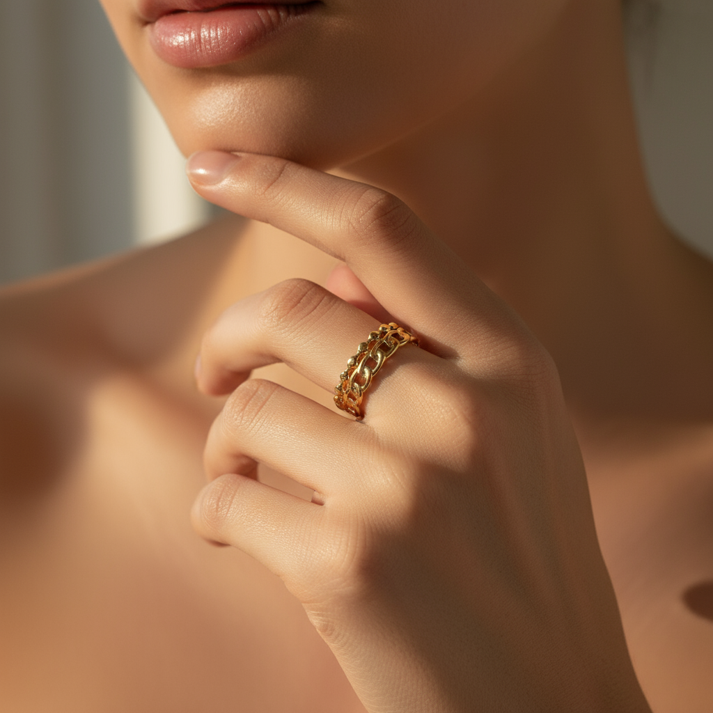 Anillo Gretta Ajustable en Dorado para Mujer en Acero Inoxidable | Vanytel