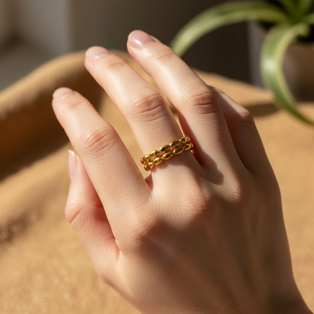 Anillo Beaded Ajustable Dorado para Mujer en Acero inoxidable | Vanytel