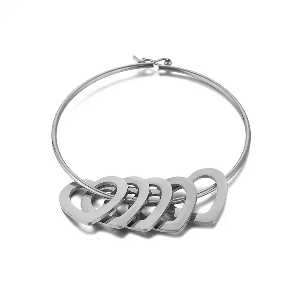 Pulsera Mis Amores Aro Dorados con Dijes de Corazón para Mujer en Acero Inoxidable | Vanytel - VANYTEL - Vanytel