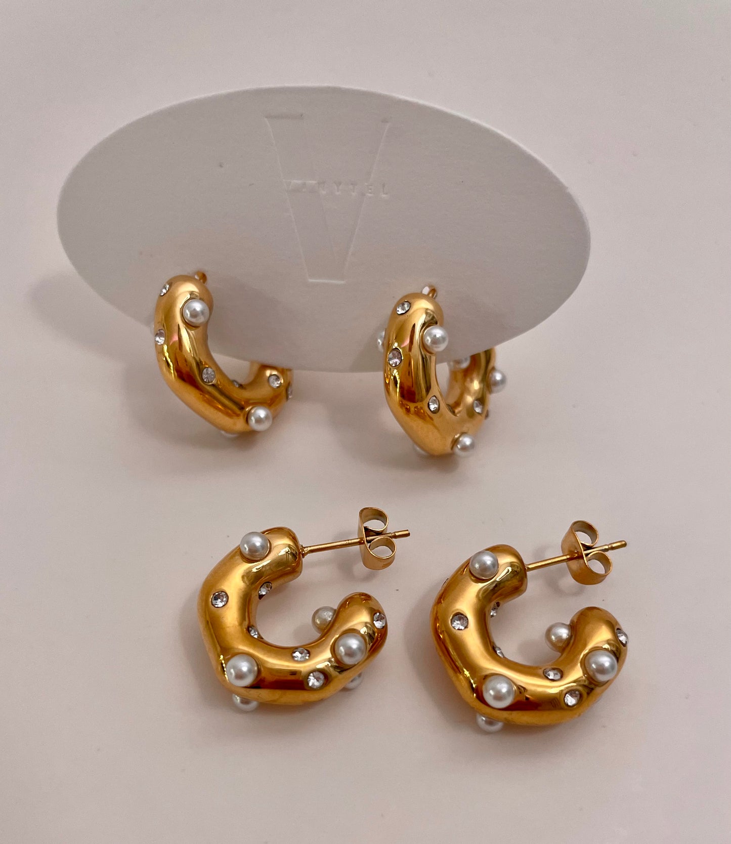 Agueda Hoops Earrings - Vanytel 